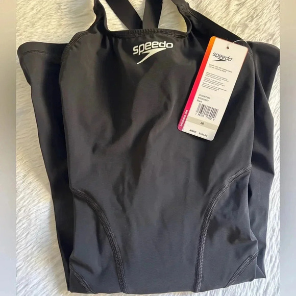 Speedo  women’s swimsuit - Picture 6 of 8